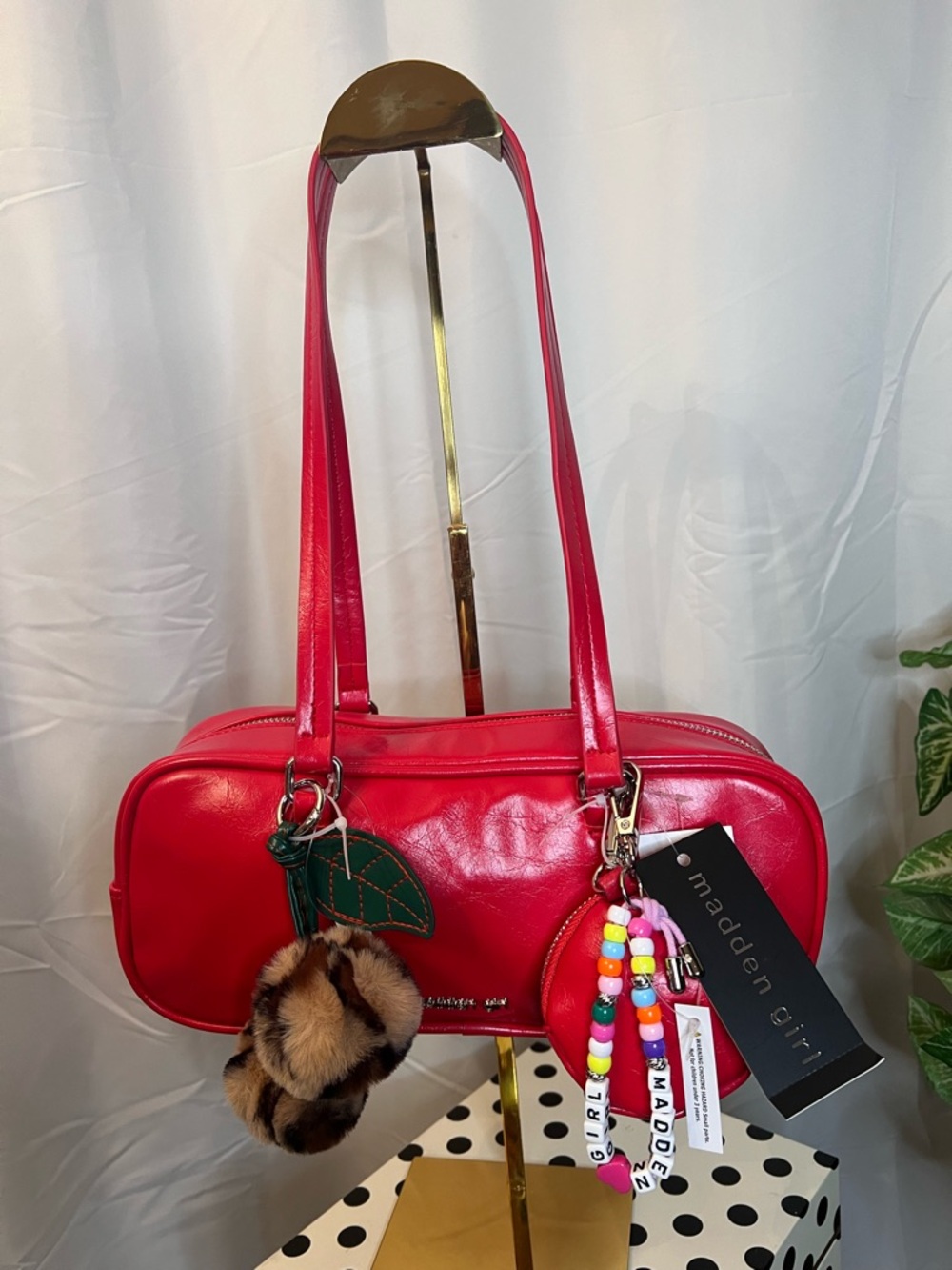 ❤️Price Drop❤️Madden Girl Red Shoulder Bag with Charm Accents - Picture 3 of 12